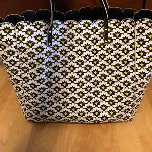 Vera Bradley Tote